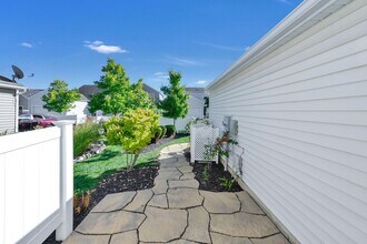 5833 Ivy Branch Dr in Dublin, OH - Building Photo - Building Photo