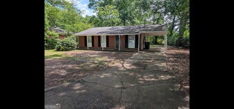 1922 Reese Rd in Columbus, GA - Building Photo