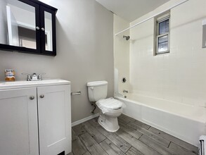 71 Western Ave, Unit 16 in Jersey City, NJ - Building Photo - Building Photo