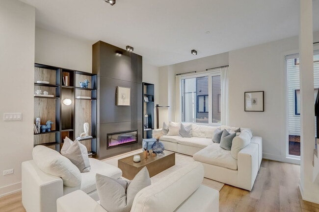 4218 W Belmont Ave in Chicago, IL - Building Photo - Building Photo