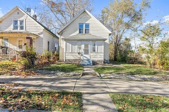 1711 Kendall St in South Bend, IN - Building Photo - Building Photo