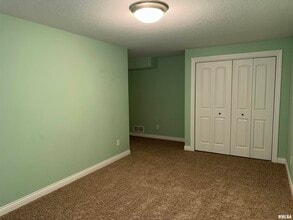 3011 Belmont Pl in Riverdale, IA - Building Photo - Building Photo