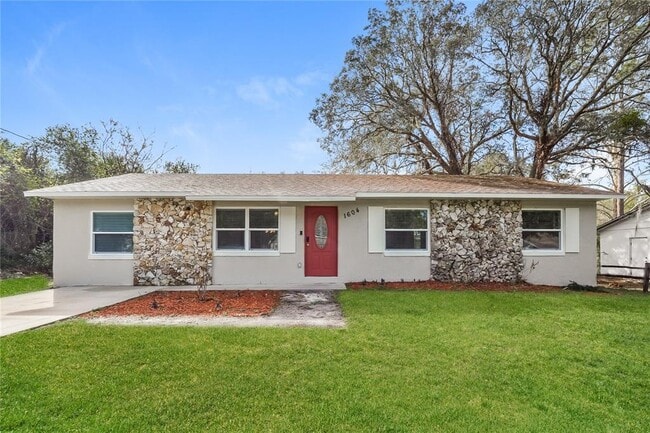property at 1604 Palm Ave