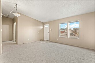 8343 Kearney St in Commerce City, CO - Building Photo - Building Photo