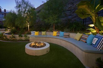 6435 Innsdale Dr in Los Angeles, CA - Building Photo - Building Photo