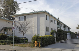 724-736 Smalley Ave Apartments