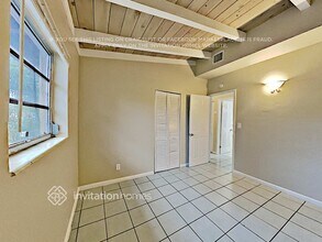 1275 SW 28th Rd in Fort Lauderdale, FL - Building Photo - Building Photo