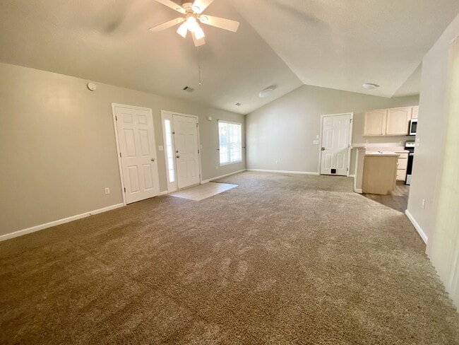16 Wellington Dr in Bluffton, SC - Building Photo - Building Photo