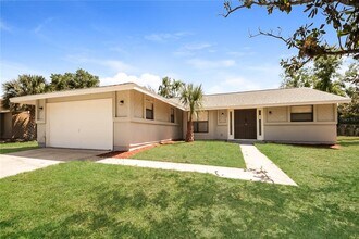 7702 Murcott Cir in Orlando, FL - Building Photo - Building Photo