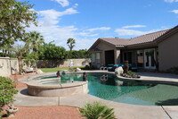 10 Waterloo Ct in Rancho Mirage, CA - Foto de edificio - Building Photo