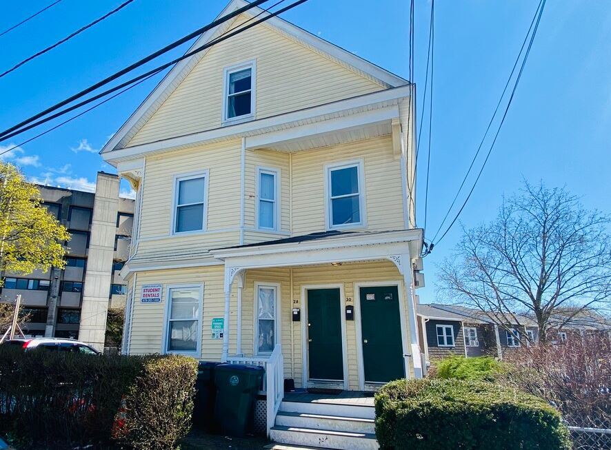 30 Sarah Ave in Lowell, MA - Building Photo