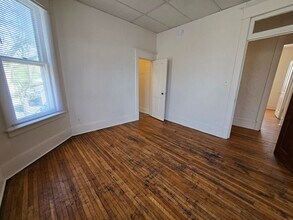 1007 N Mason St in Bloomington, IL - Building Photo - Building Photo