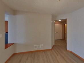 1627 Fox Hunt Way in Victoria, MN - Building Photo - Building Photo