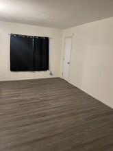 1556 Riverside Dr in Barstow, CA - Building Photo - Building Photo