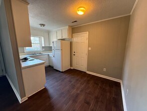 808 Crawford St S in Wilson, NC - Building Photo - Building Photo