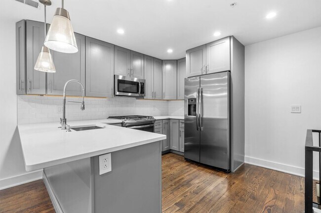 1649 E Eyre St in Philadelphia, PA - Building Photo - Building Photo