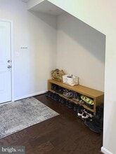 22228 Cabin Branch Ave in Clarksburg, MD - Building Photo - Building Photo