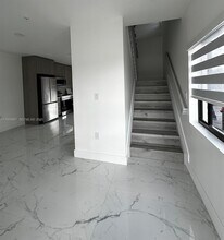 19201 NW 37th Ave in Miami Gardens, FL - Building Photo - Building Photo