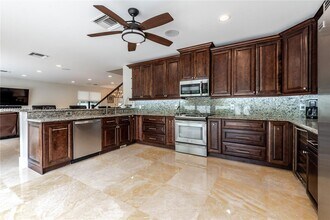 169 SE Wavecrest Way in Boca Raton, FL - Building Photo - Building Photo