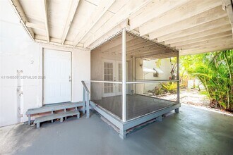 1922 McKinley St in Hollywood, FL - Building Photo - Building Photo