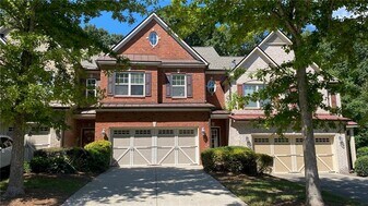 5030 Hastings Terrace in Alpharetta, GA - Building Photo