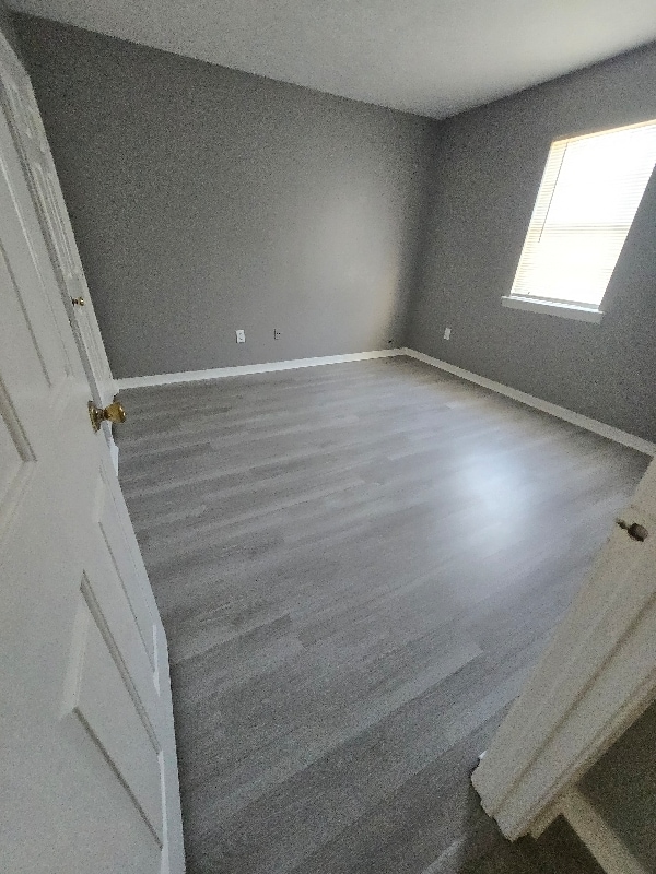 2201 Jamestown Way in Jackson, MS - Foto de edificio - Building Photo