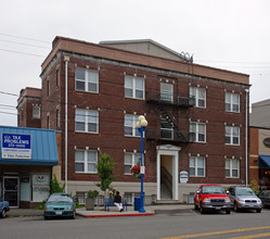 The Ambassador Apartments in Tacoma, WA - Building Photo - Building Photo