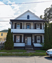 7 Wiltwyck Ave in Kingston, NY - Building Photo - Primary Photo