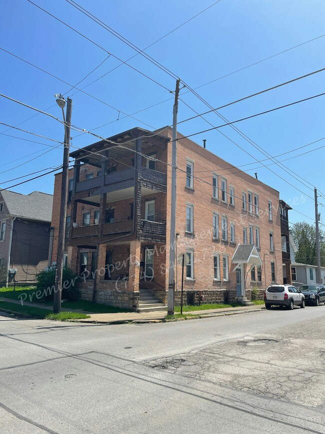 331 W North St in Butler, PA - Building Photo - Building Photo