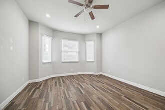 8938 Intervale St in Houston, TX - Building Photo - Building Photo