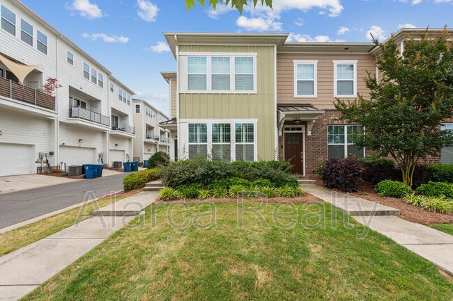 property at 3246 Moss Ln