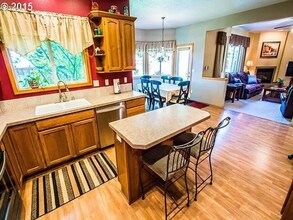 14512 NW 20th Ave in Vancouver, WA - Foto de edificio - Building Photo