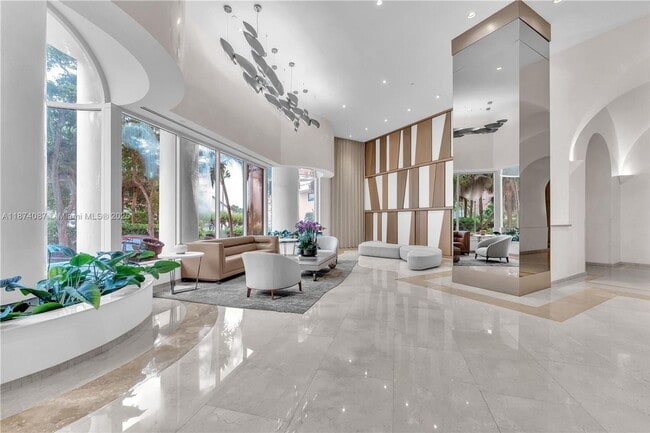 19355 Turnberry Way in Aventura, FL - Building Photo - Building Photo