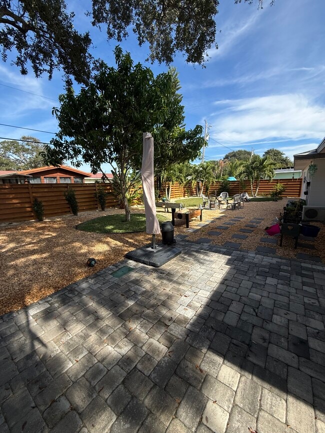 415 N Shore Dr in Cocoa Beach, FL - Building Photo - Building Photo