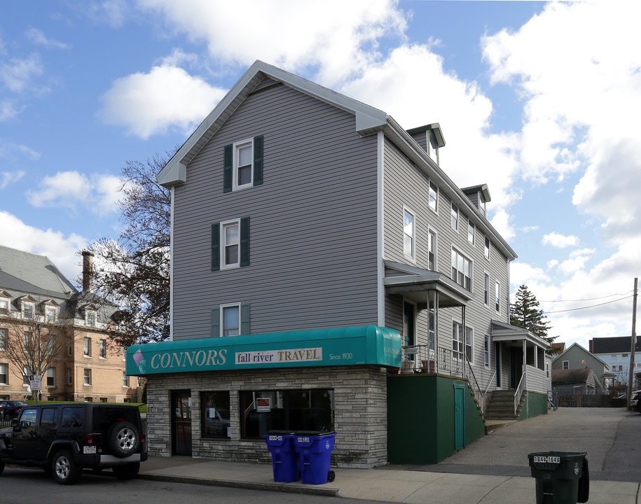 1632-1636 S Main St in Fall River, MA - Building Photo