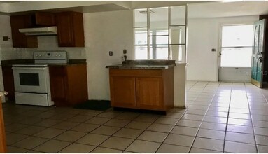 1633 Doubloon Dr in Holiday, FL - Building Photo - Building Photo