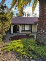 17636 Valladares Dr in San Diego, CA - Building Photo