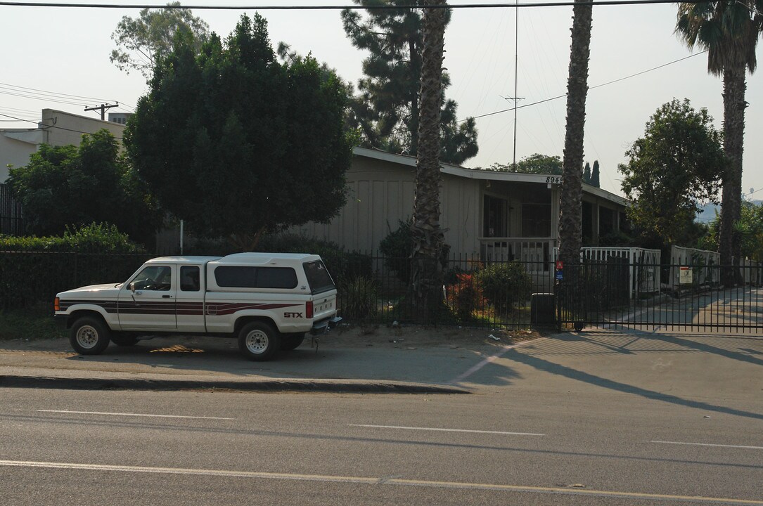 8949 Troy St in Spring Valley, CA - Building Photo