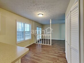 445 Allens Landing Ct in Lawrenceville, GA - Building Photo - Building Photo