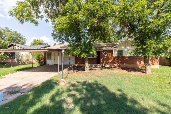 property at 109 Wood Cir