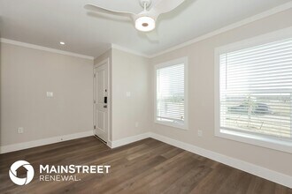 2108 Belzise Terrace in Fort Worth, TX - Foto de edificio - Building Photo