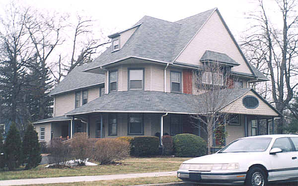 116 Summit Ave in Fort Washington, PA - Building Photo