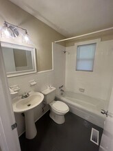 1934 Harris St-Unit -1 in Fayetteville, NC - Building Photo - Building Photo