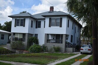 831 N Oleander Ave in Daytona Beach, FL - Building Photo - Building Photo