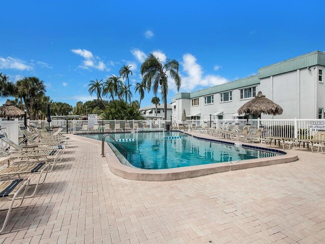 5257 81st Ln N in St. Petersburg, FL - Building Photo - Building Photo
