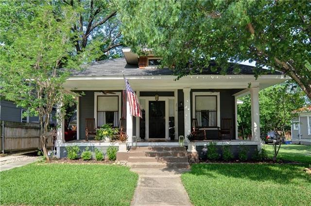 2016 College Ave in Fort Worth, TX - Foto de edificio