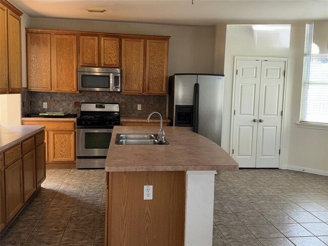 1124 Winding Creek Pl in Round Rock, TX - Building Photo - Building Photo