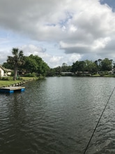 2755 Colonies Dr in Jacksonville Beach, FL - Foto de edificio - Building Photo