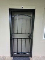 454 Kuamo'o St in Honolulu, HI - Building Photo