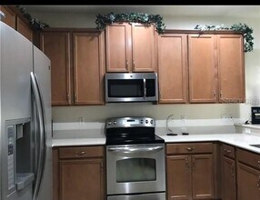 112 Windflower Way in Oviedo, FL - Building Photo - Building Photo